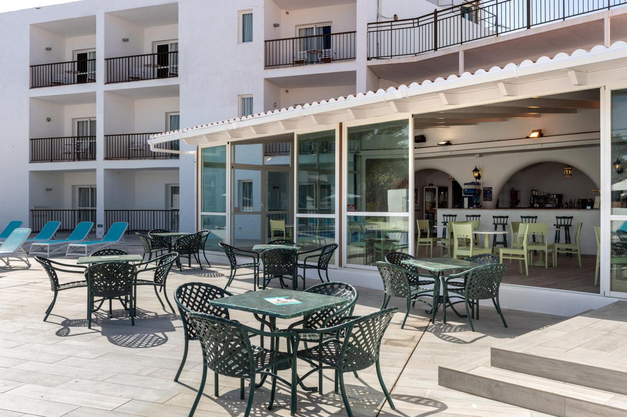 Sant Antoni de Portmany Aparthotel Vibra Club Maritim מראה חיצוני תמונה